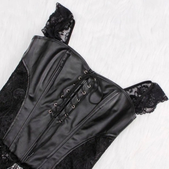 Womens Bustier Corset - Sexy Lingerie With G-String Set Size Small - Picture 2 of 11